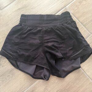 Lululemon hotty hots